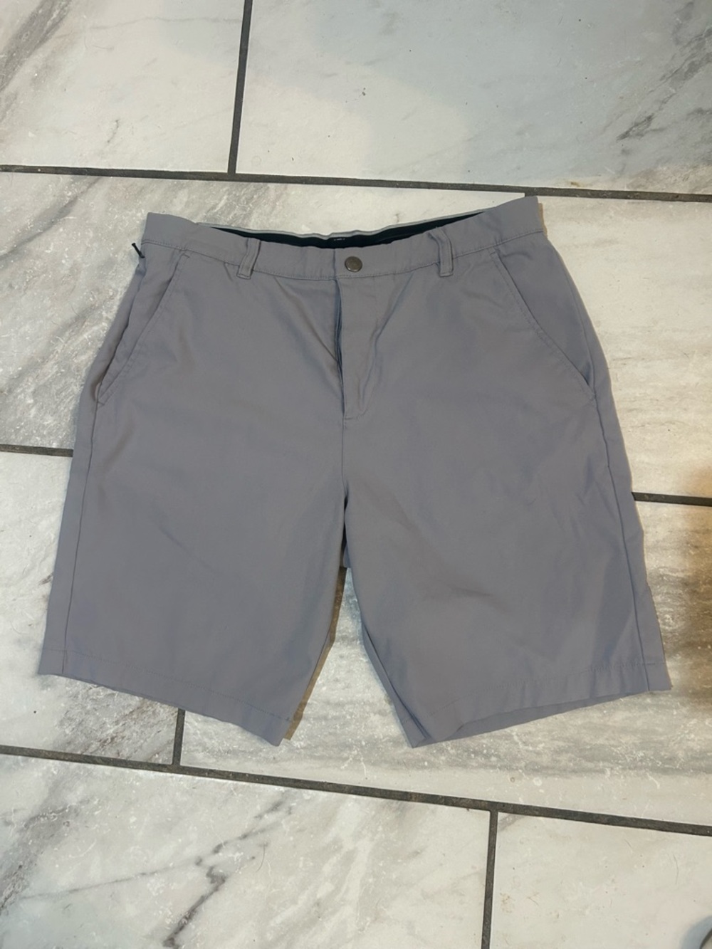 Kirkland Signature Men's Light Gray Flat Front Shorts 34